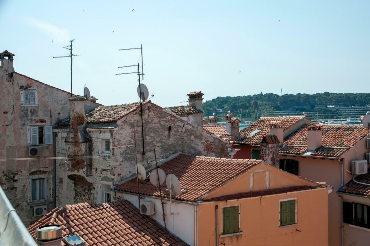 Villa Nea Seaview 3-Apartments! Rovinj Exterior photo